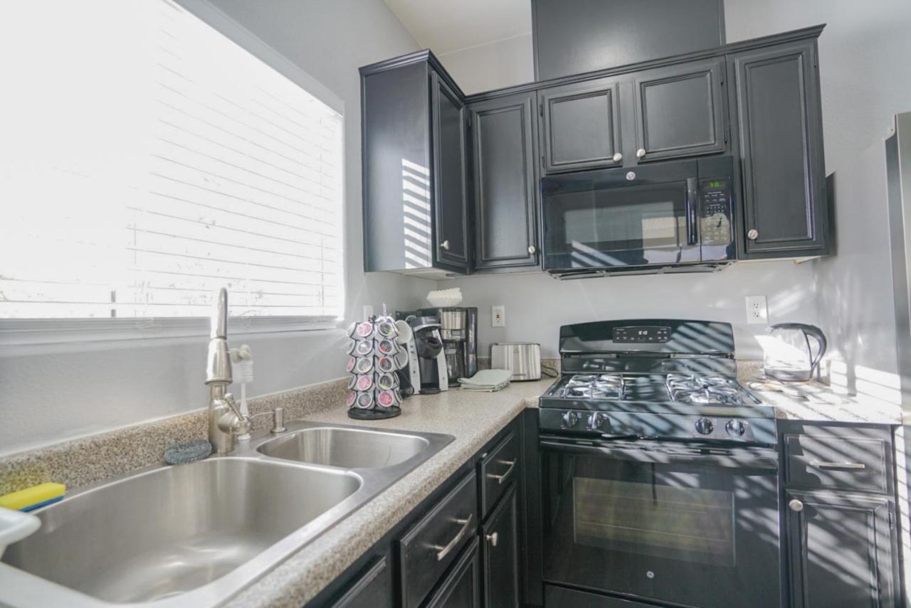 Ultra Modern Las Vegas Home 20Min From The Strip Екстер'єр фото