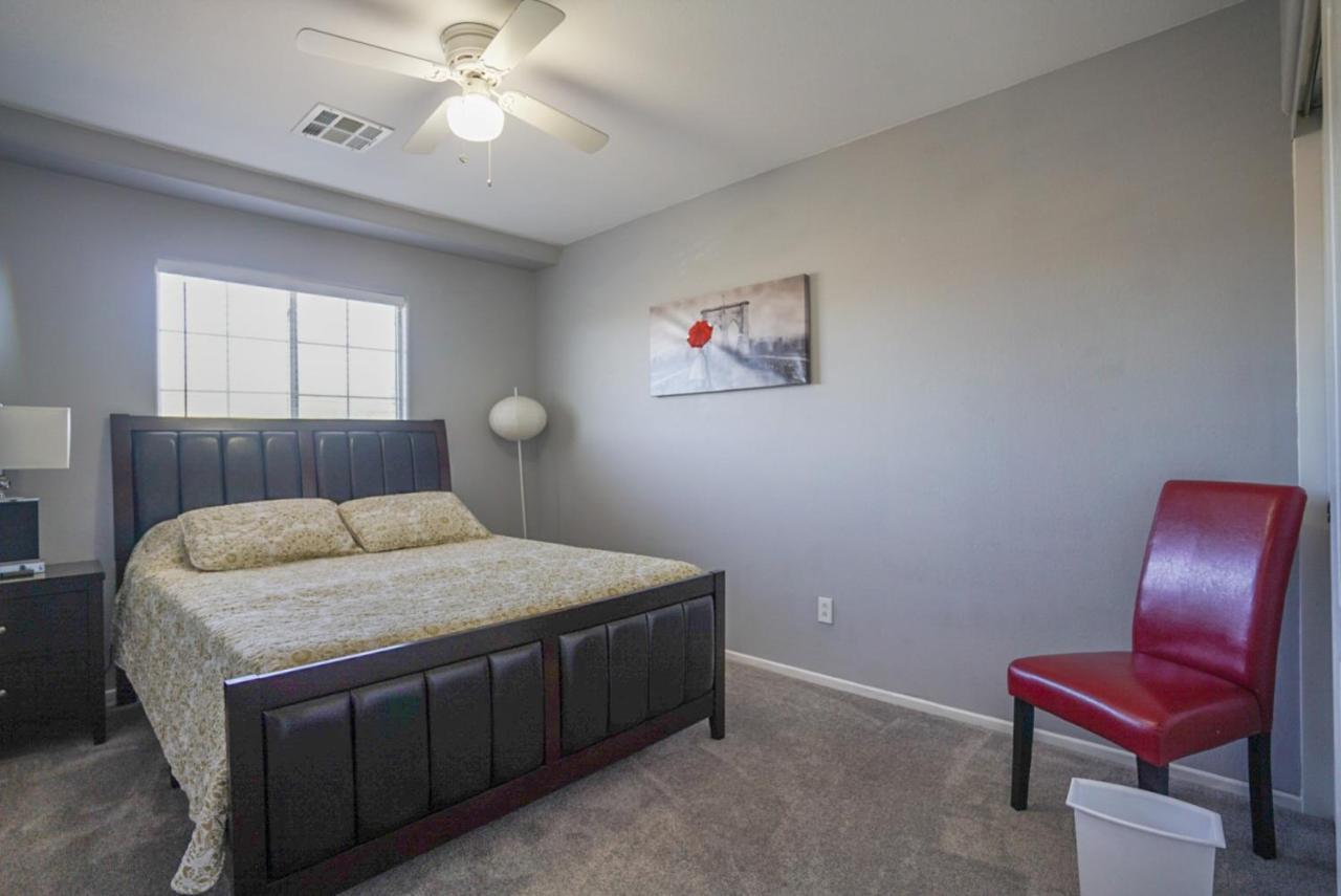 Ultra Modern Las Vegas Home 20Min From The Strip Екстер'єр фото