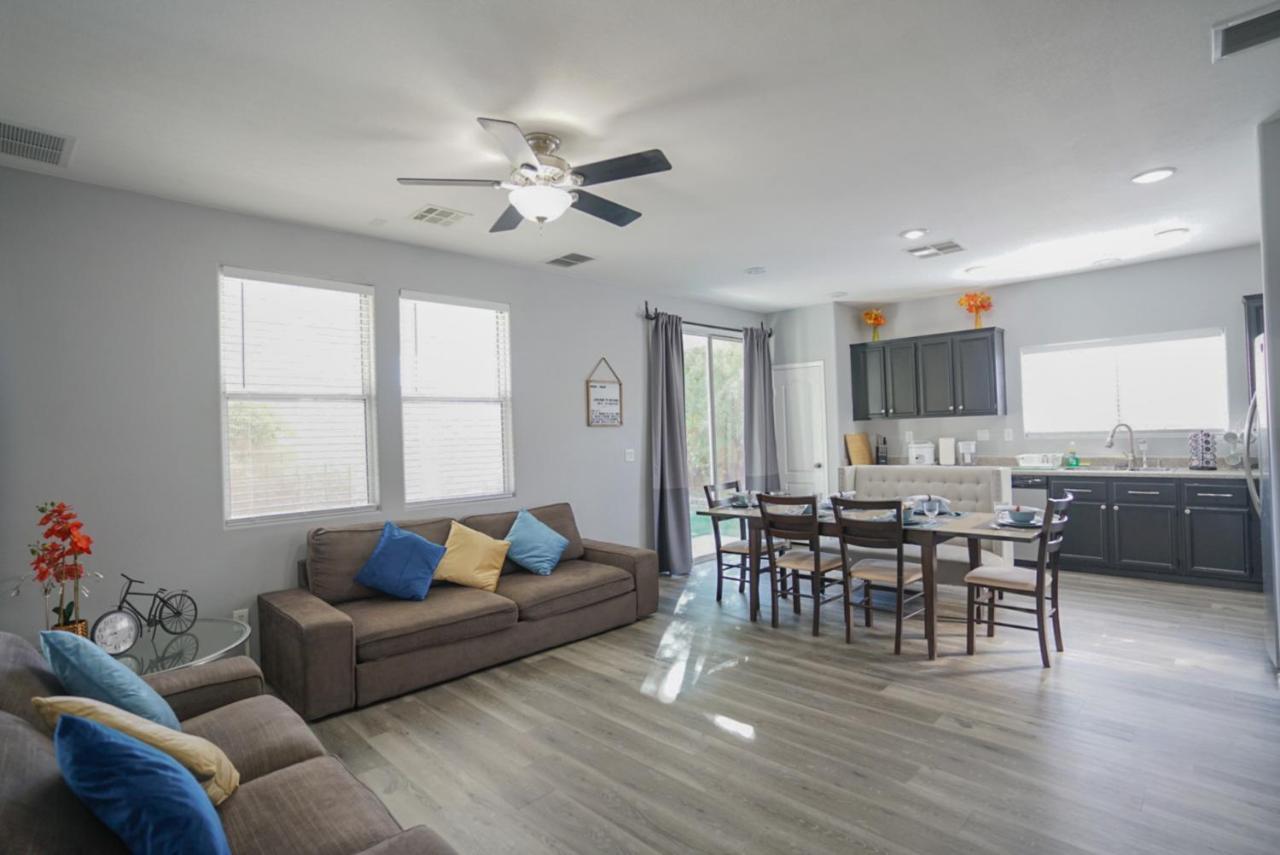 Ultra Modern Las Vegas Home 20Min From The Strip Екстер'єр фото