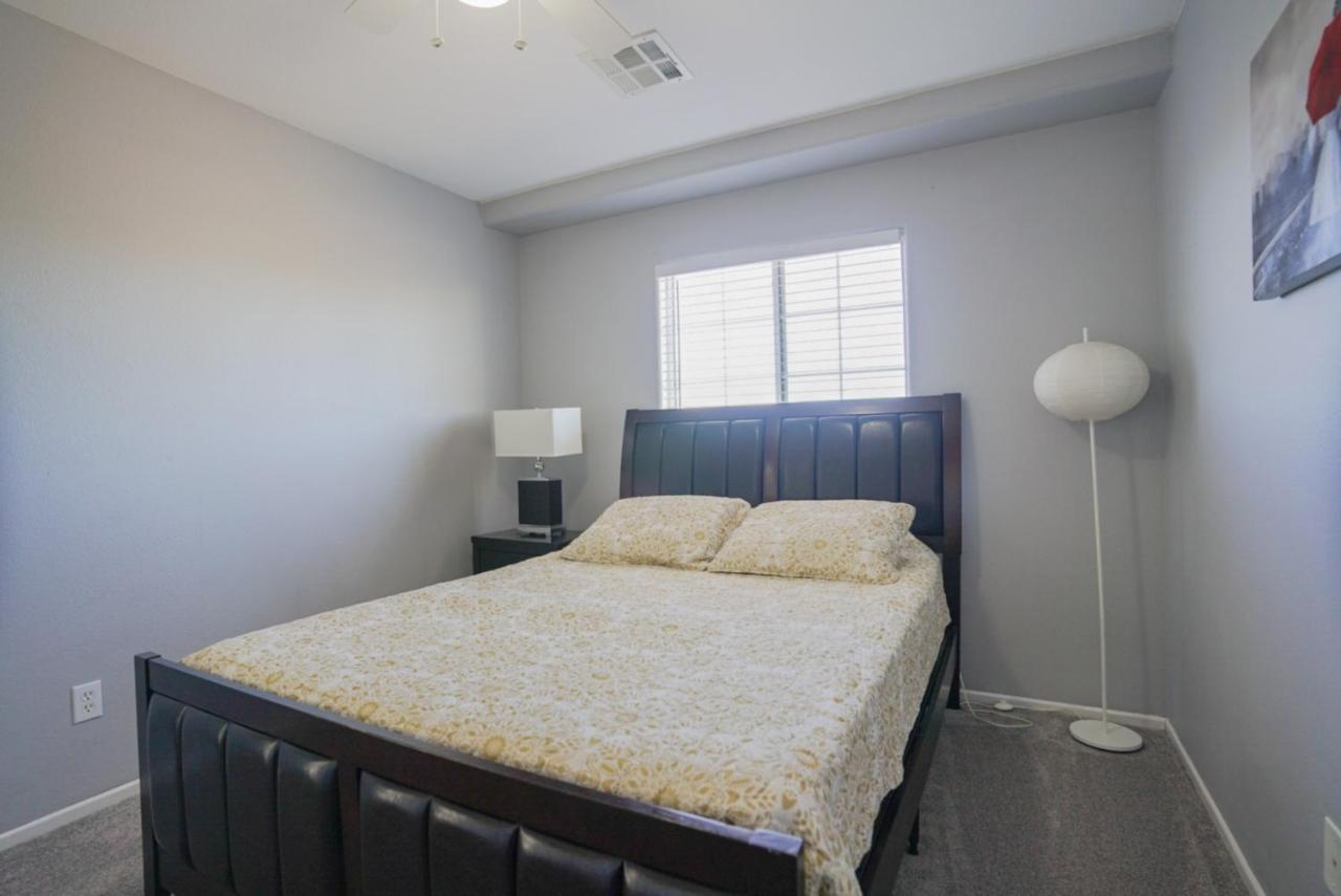 Ultra Modern Las Vegas Home 20Min From The Strip Екстер'єр фото