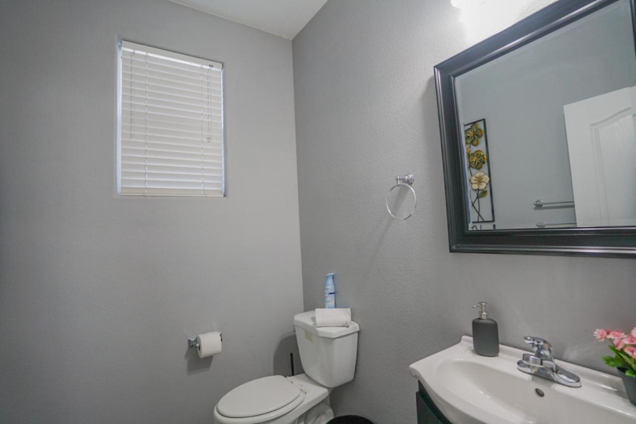 Ultra Modern Las Vegas Home 20Min From The Strip Екстер'єр фото